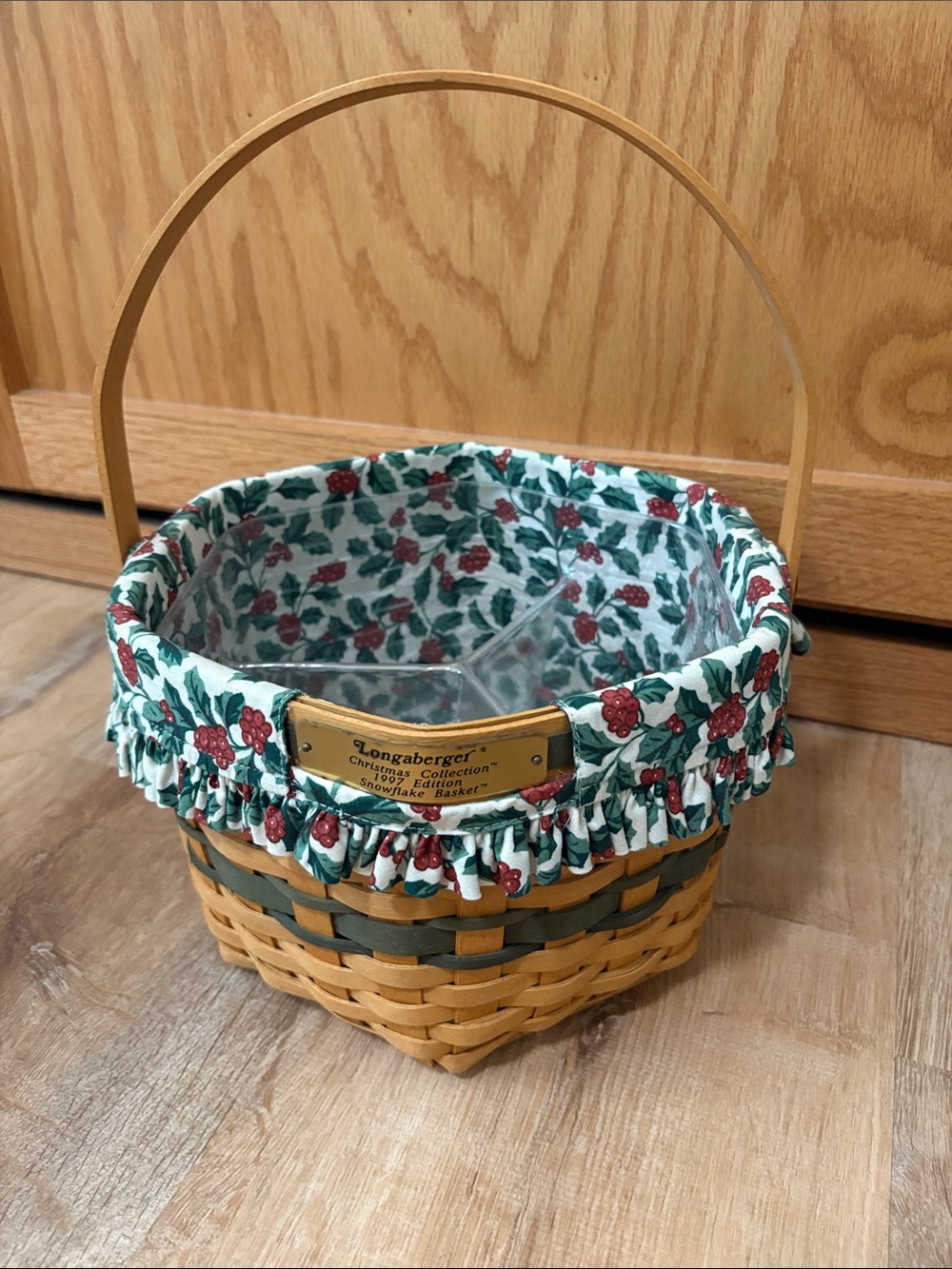 Longaberger 1997 Christmas Collection Snowflake Basket With Liner Protector
